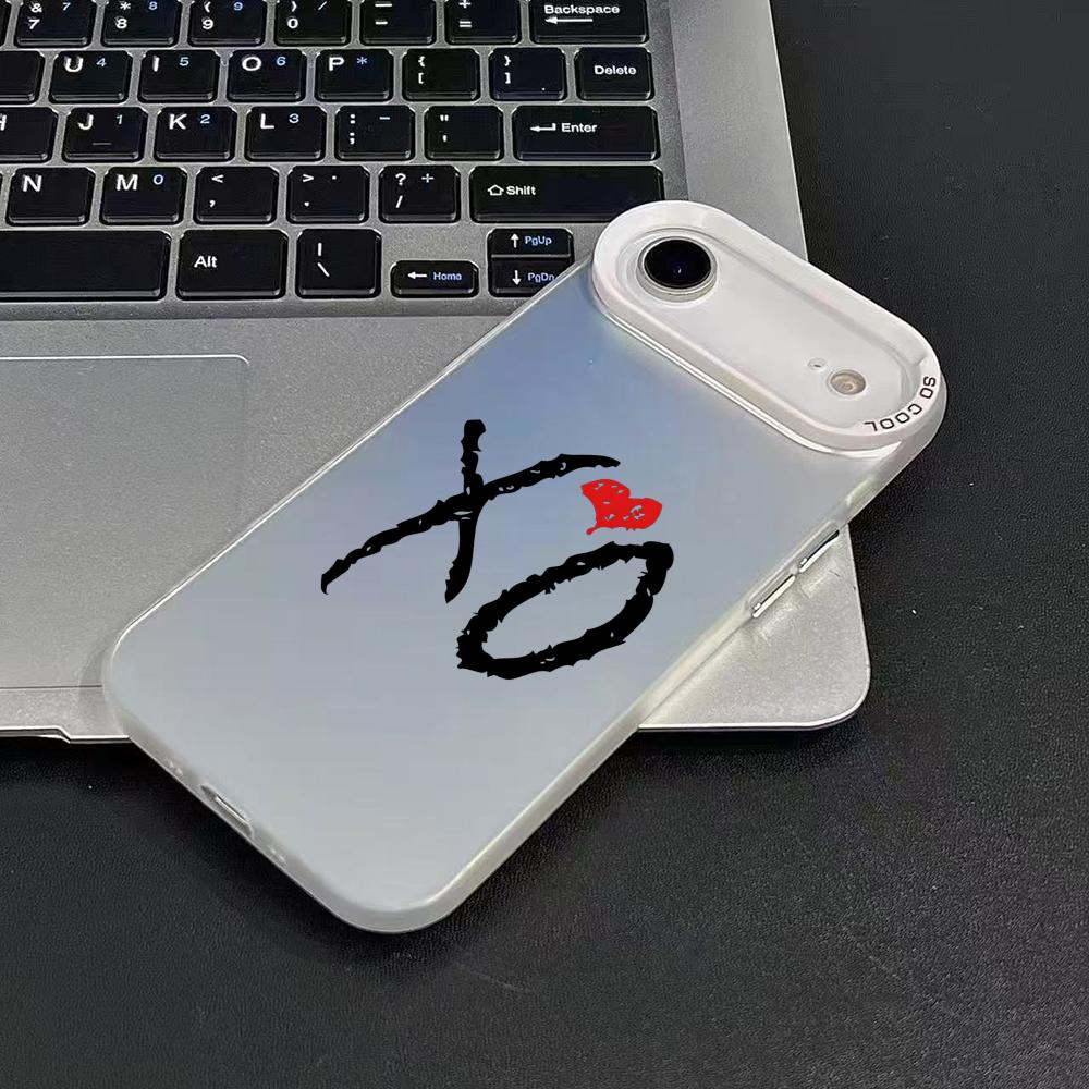 Rapper-Sänger The Weeknd Handy – Apple Iphone 16 Bewertung und Preis